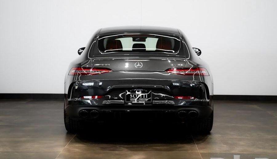 MERCEDES-BENZ GT 53
