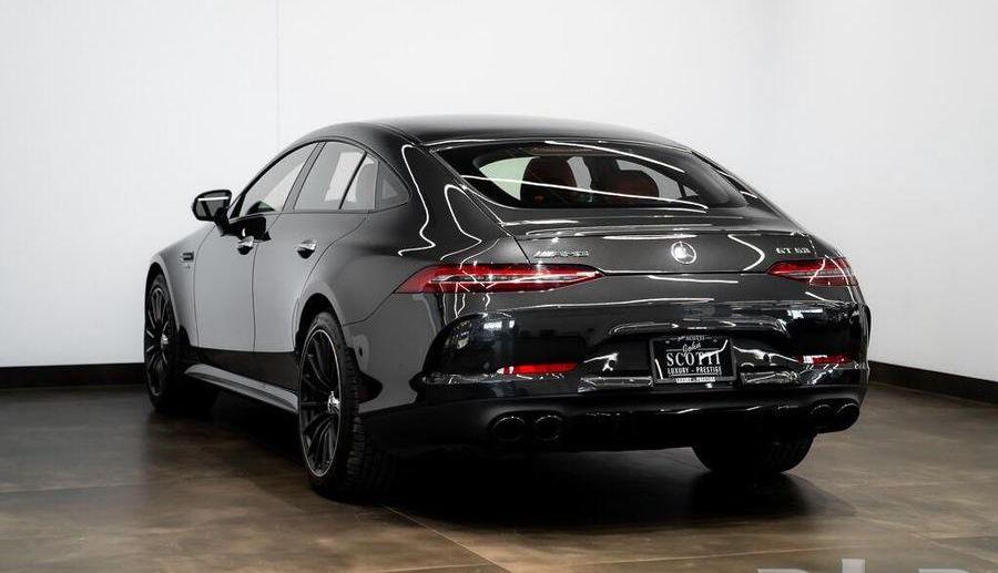 MERCEDES-BENZ GT 53