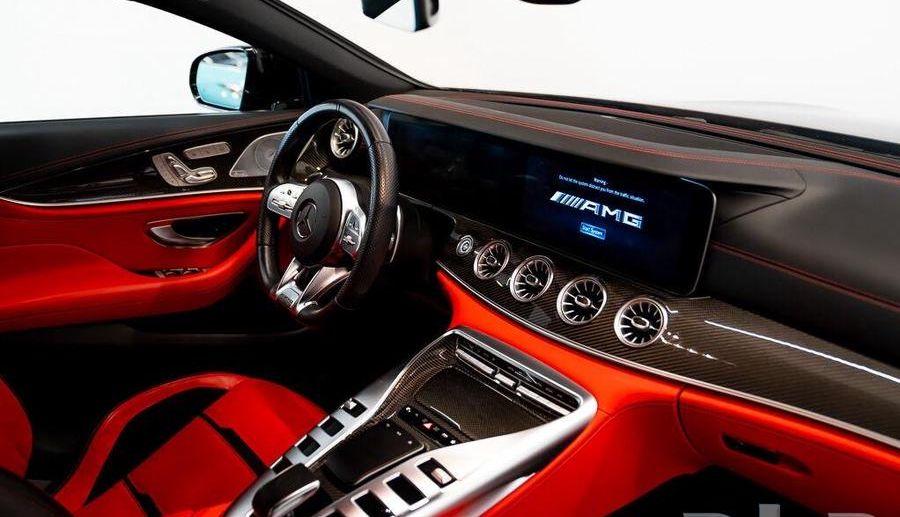 MERCEDES-BENZ GT 53
