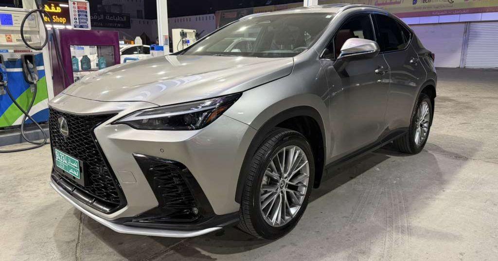 2023 لكزس NX