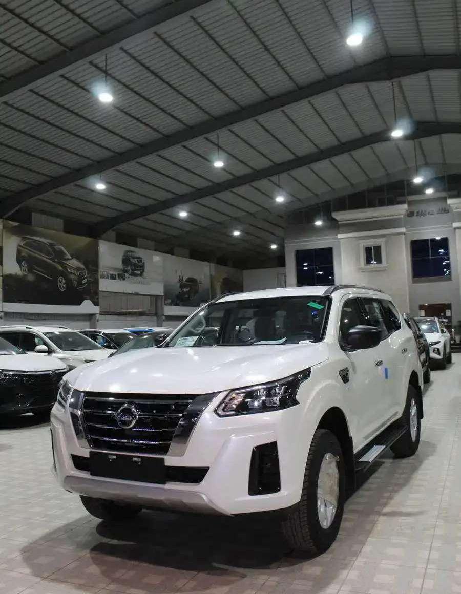 نيسان اكستيرا ستاندر