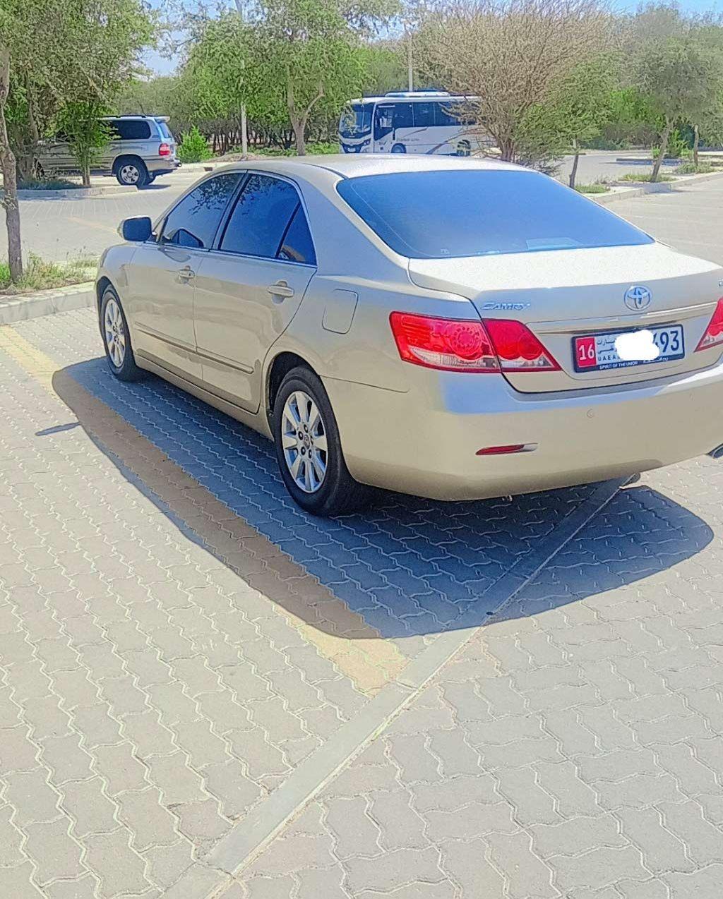 2011 تويوتا كامري