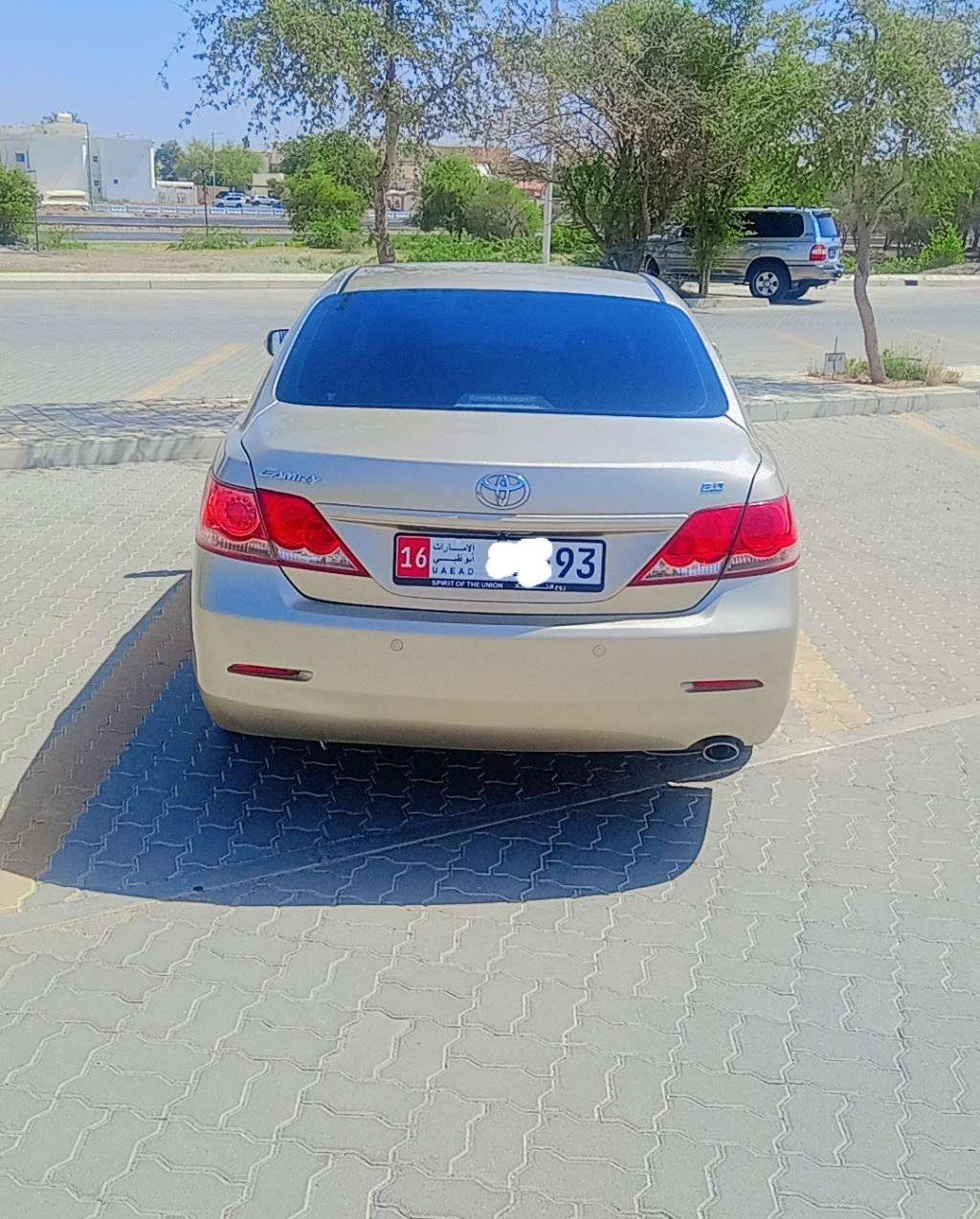 2011 تويوتا كامري
