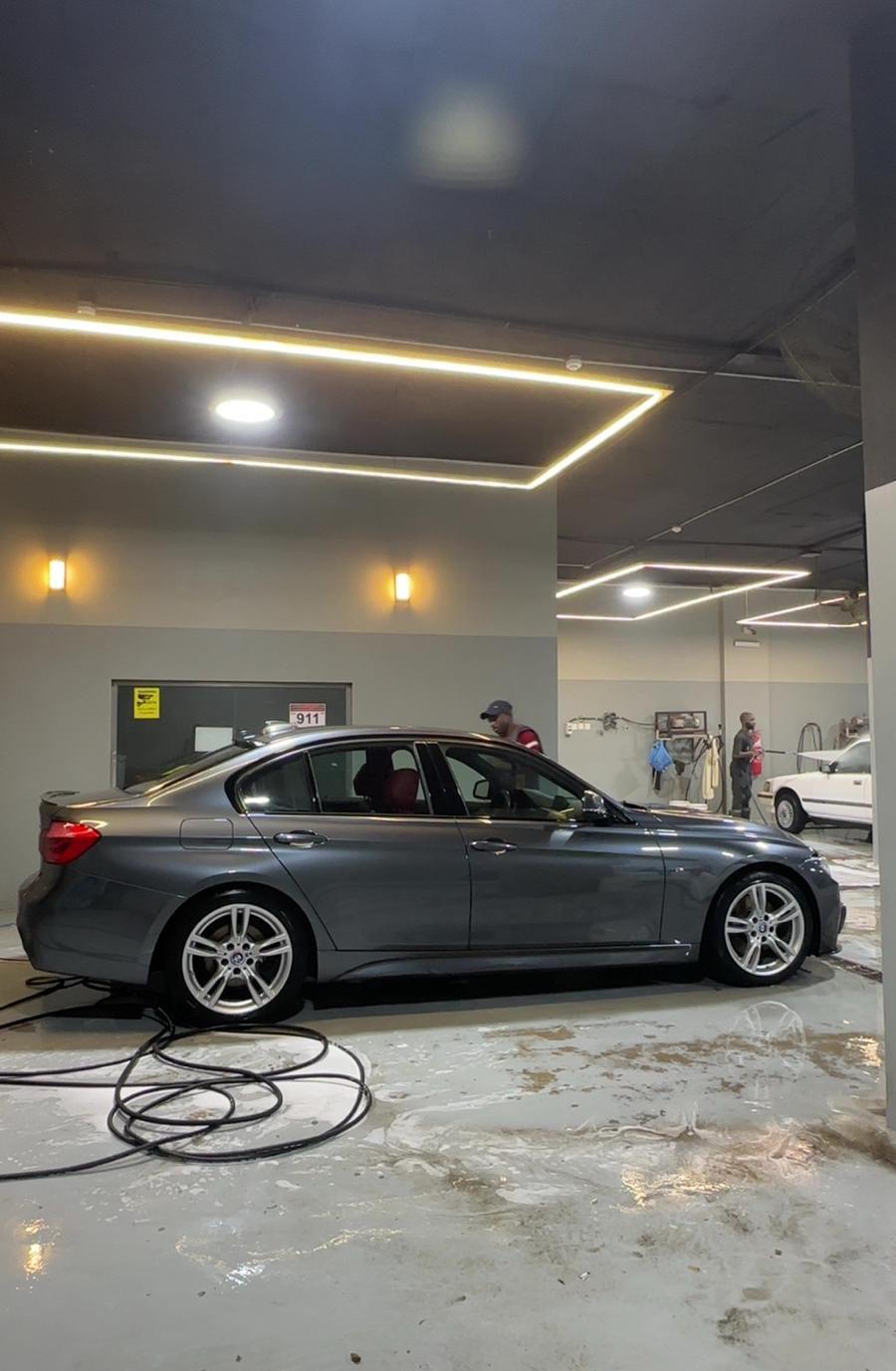 BMW 330i 2016