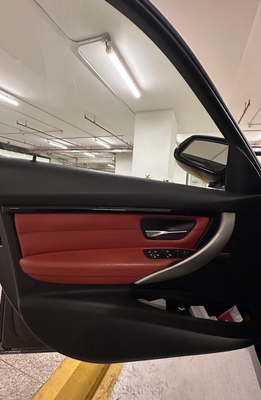 BMW 330i 2016