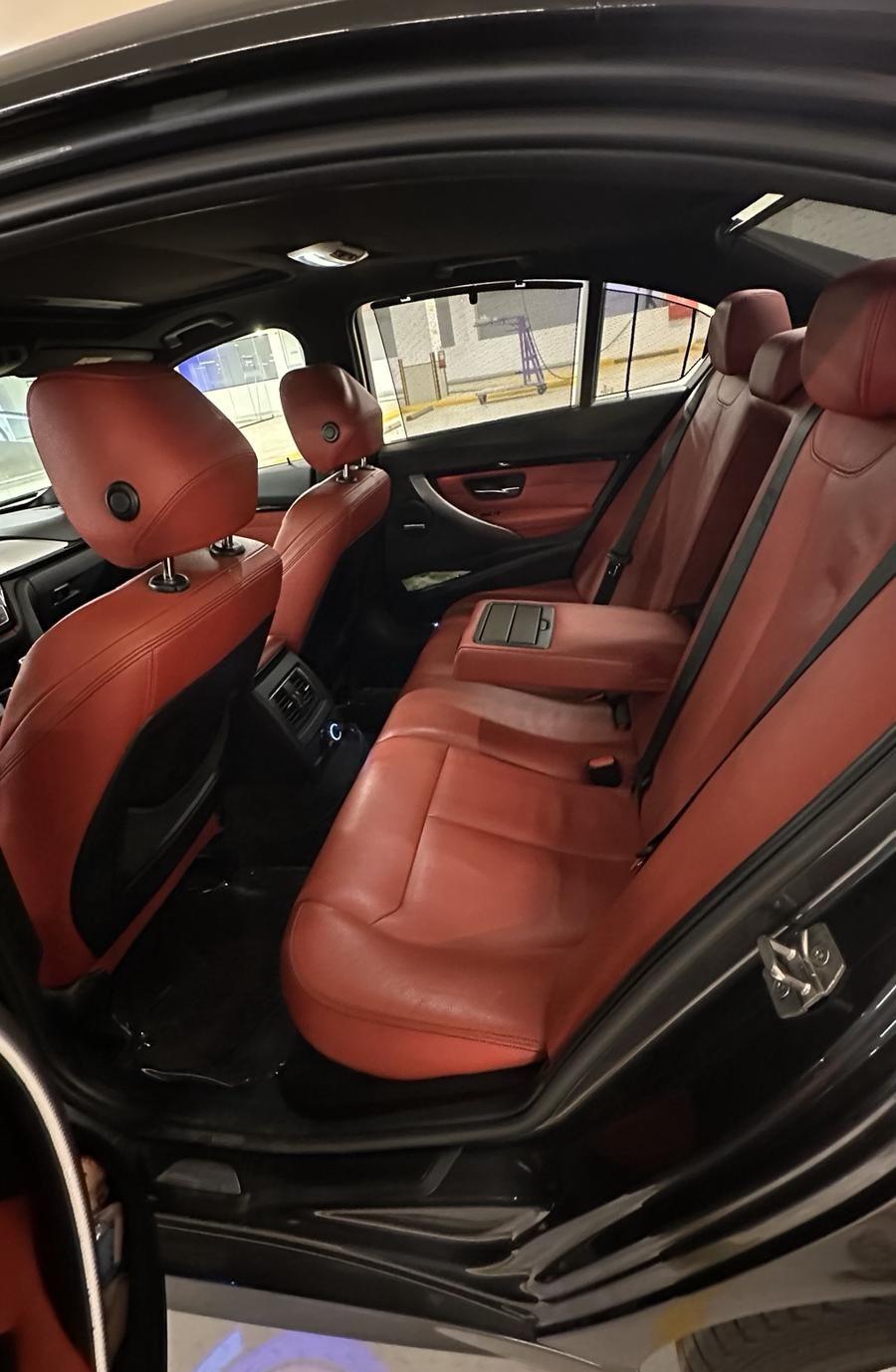 BMW 330i 2016
