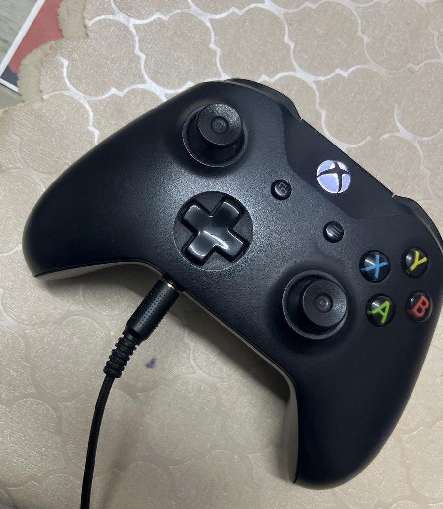 Xbox ون آخو
