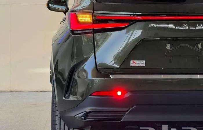 لكزس NX350 AA