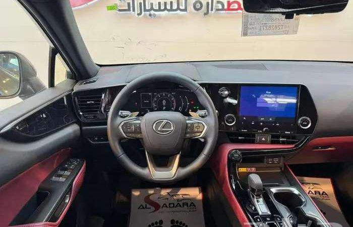 لكزس NX350 AA