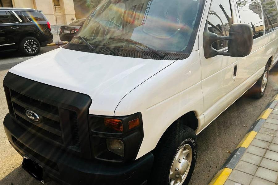Ford Van 2013