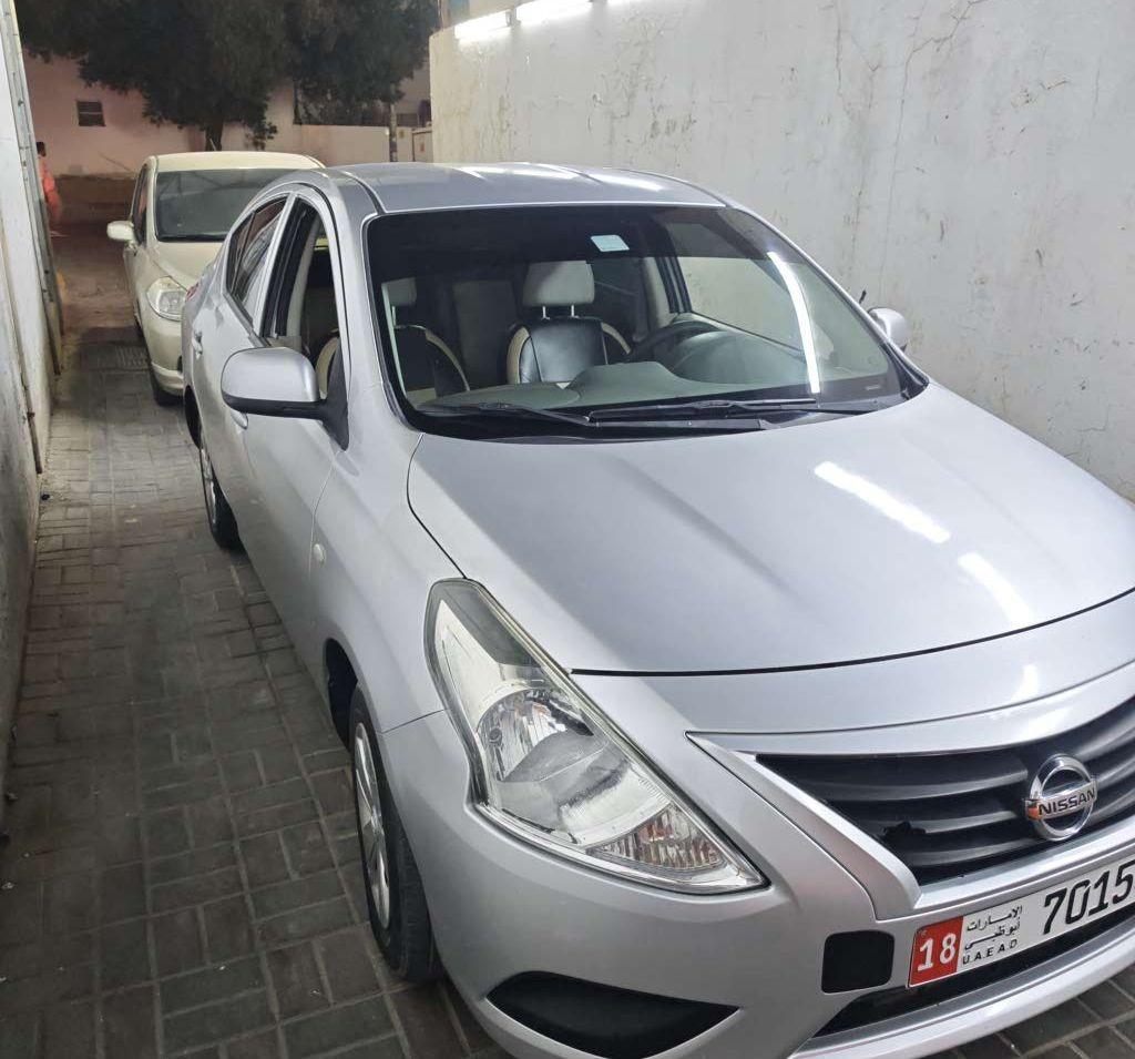 2015 نيسان صني