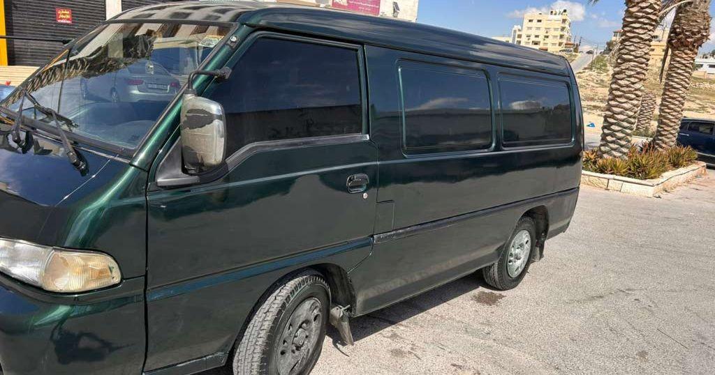 2002, هيونداي, H