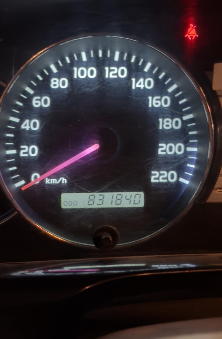 جيب تايوتا 2003