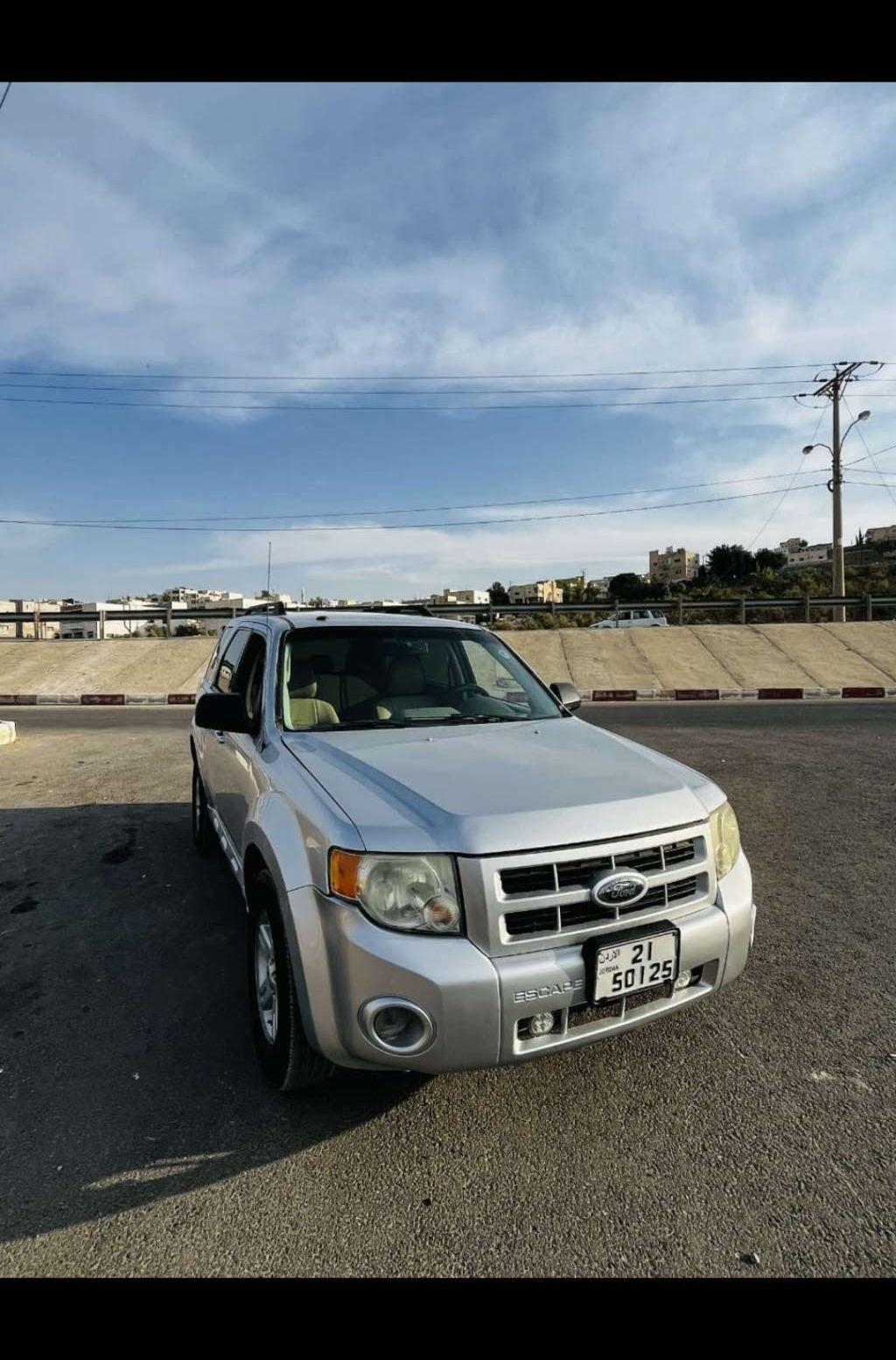 2011, فورد, اسكايب,