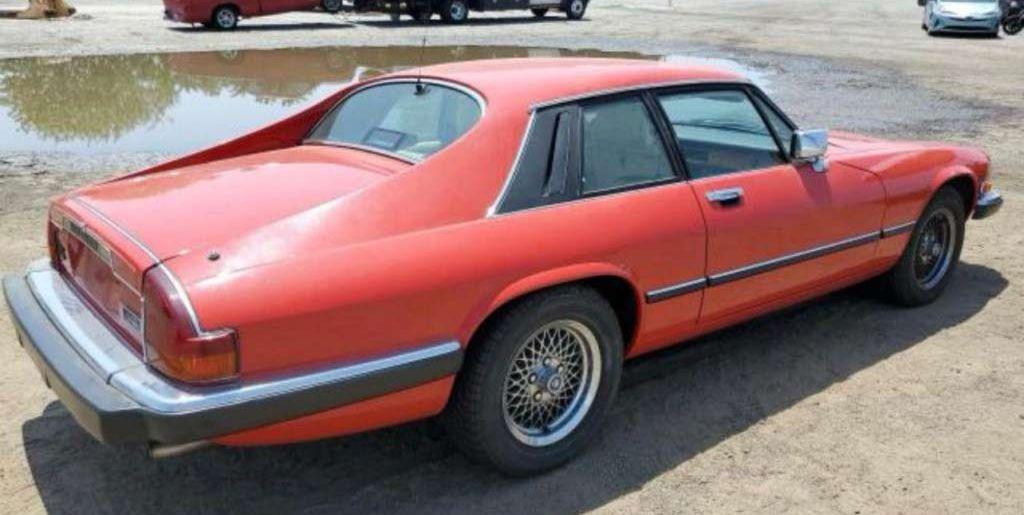 1989 جاكوار XJ