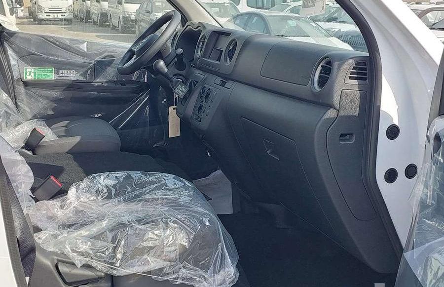 نيسان باص اورفان