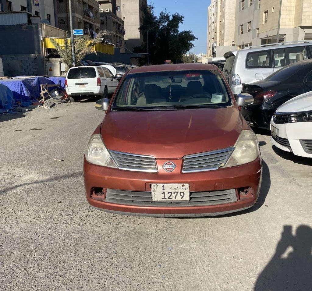 2007 نيسان تيدا