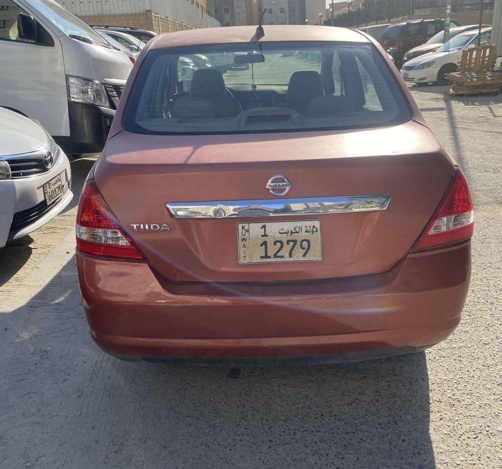 2007 نيسان تيدا