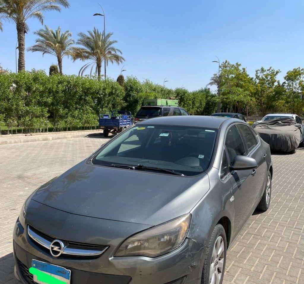 2021 أوبل استرا