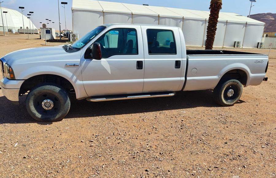 فورد F-250 شاص