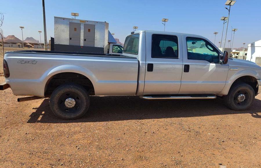 فورد F-250 شاص