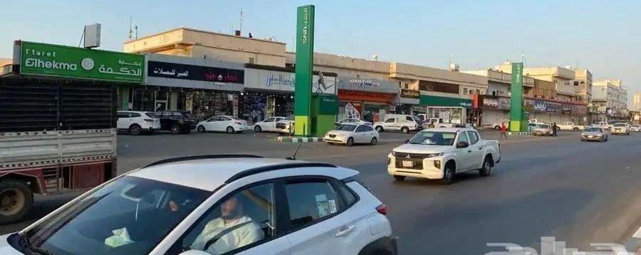 مجمع تجاري للبيع