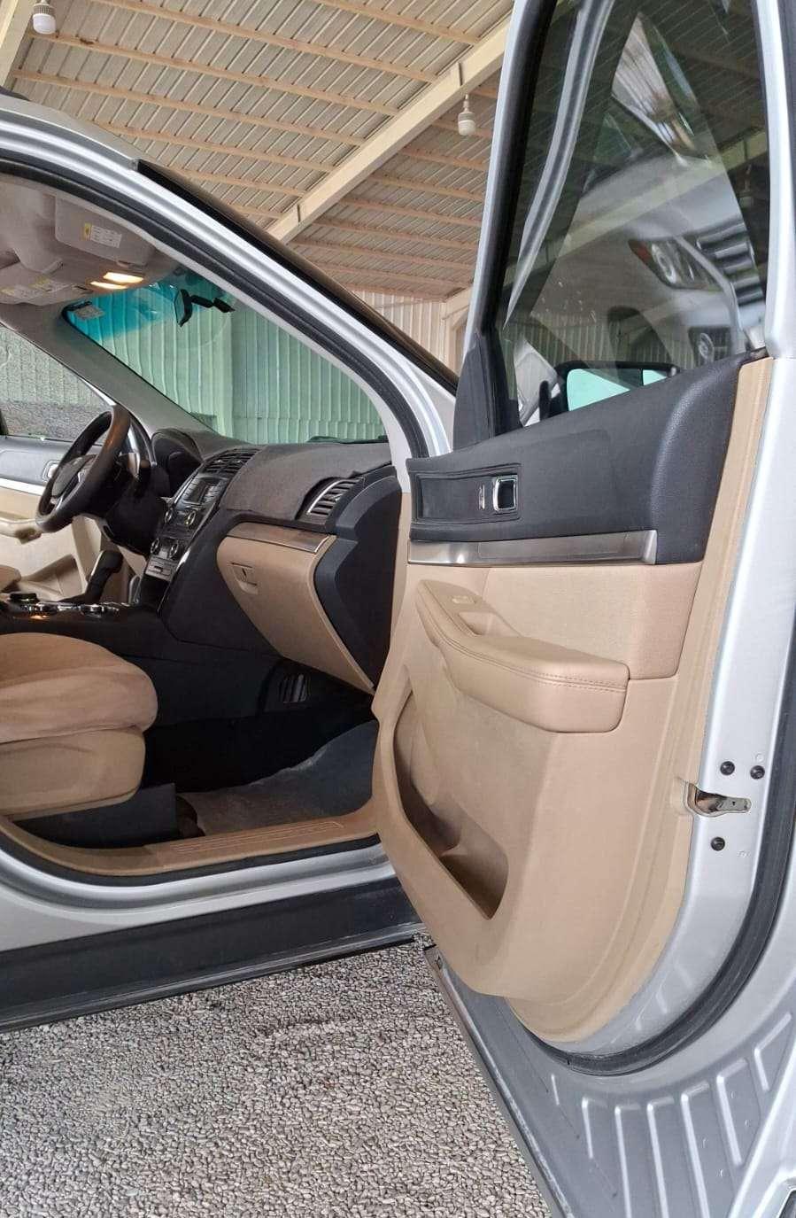 فورد اكسبلورر دبل
