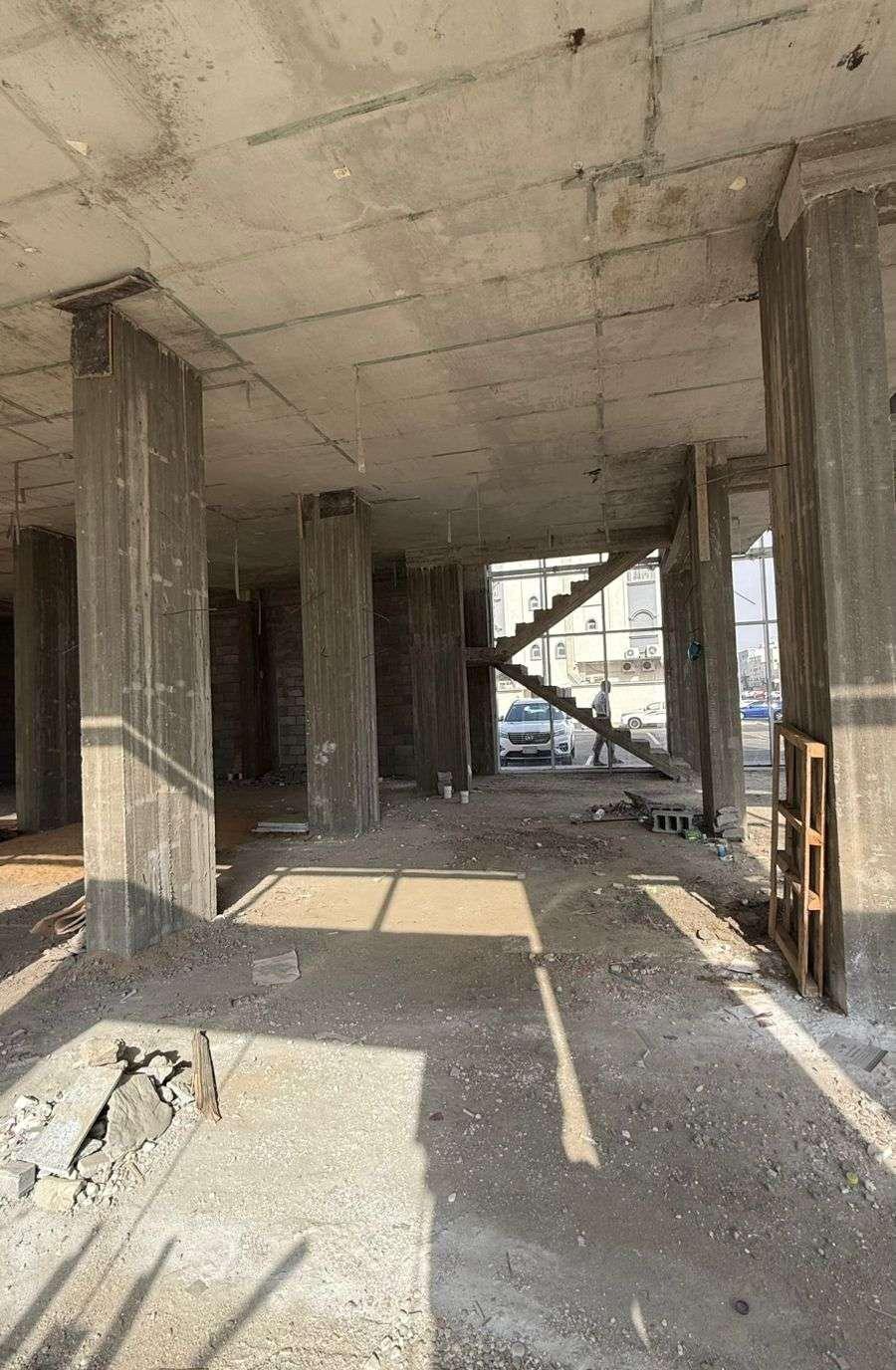 معرض للإيجار في