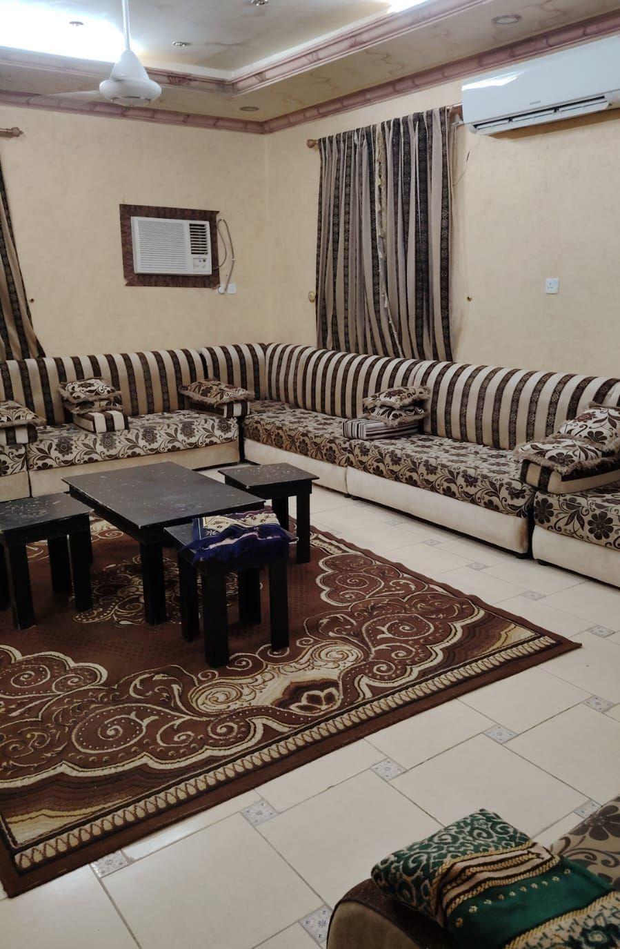 عقار استراحه مساحتها