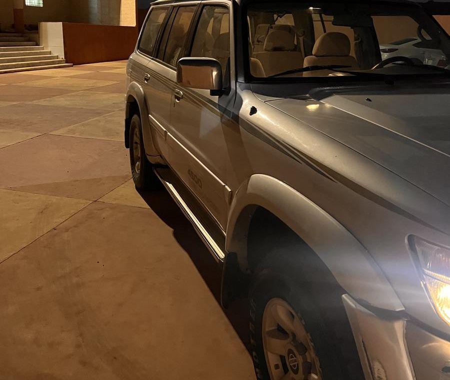 باترول سفاري 2000
