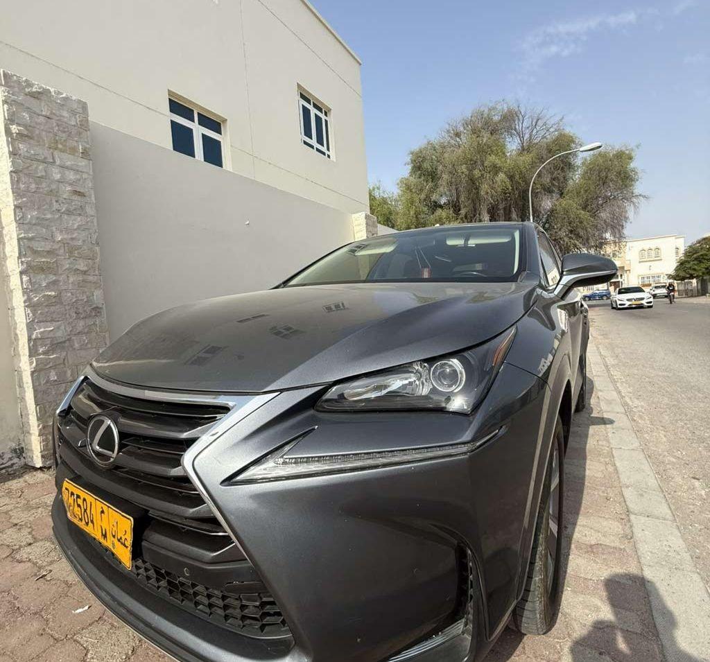 2016 لكزس NX