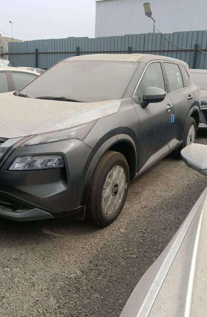 نيسان اكس تريل