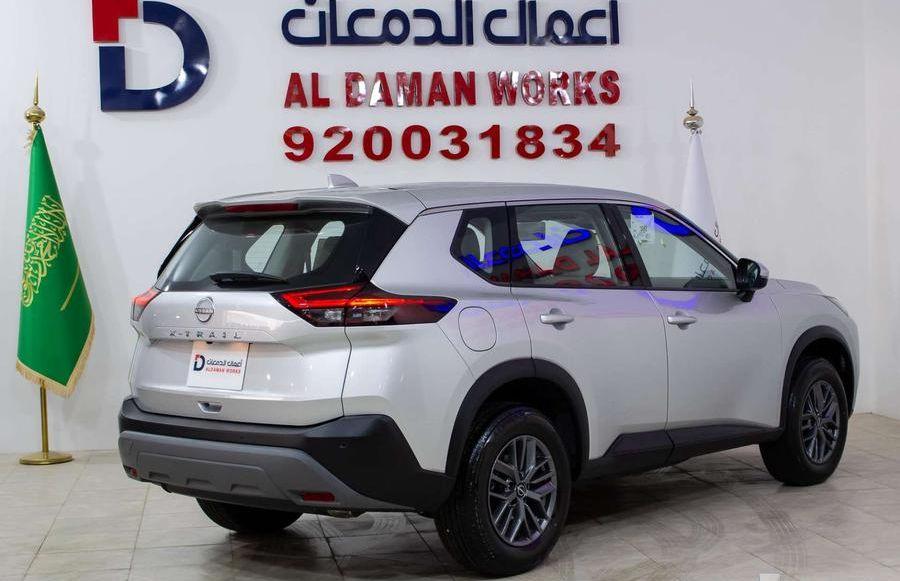 نيسان اكس تريل