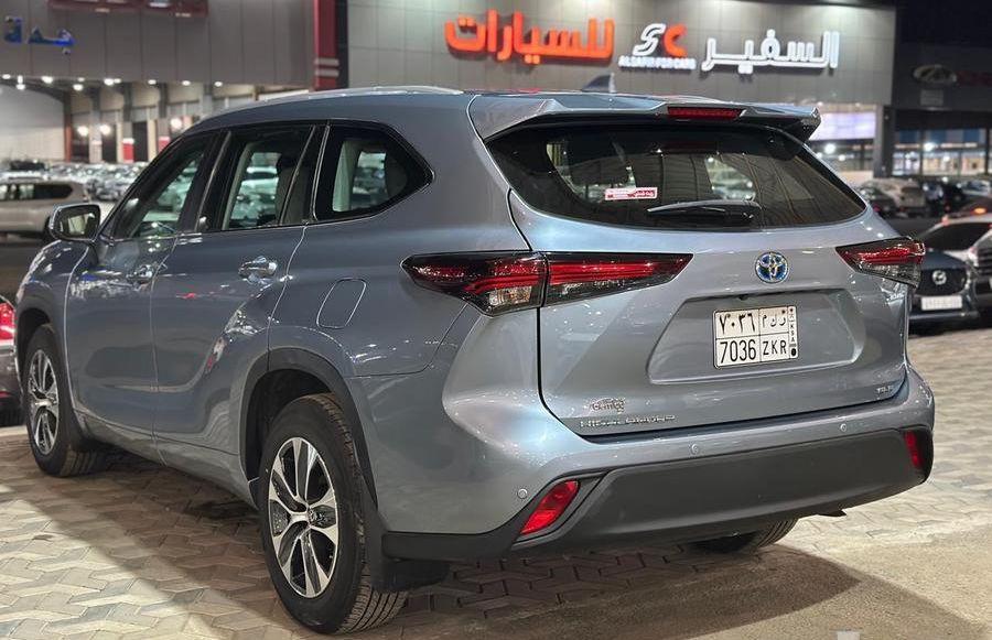 تويوتا هايلاندر 2024