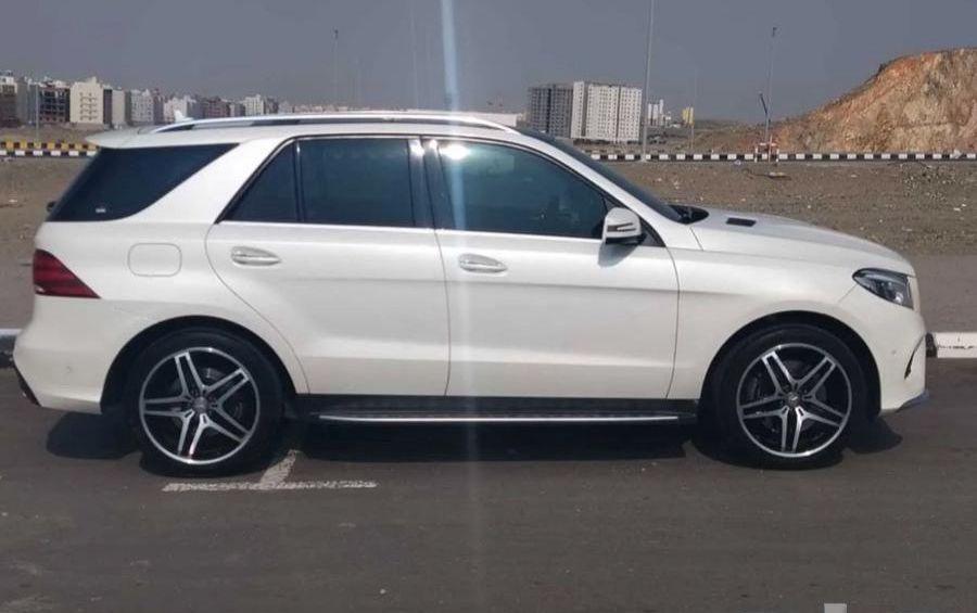 مرسيدس GLE400