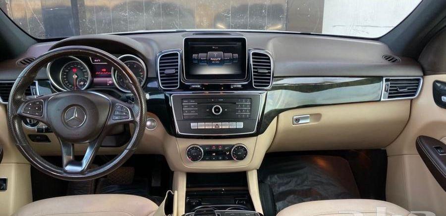 مرسيدس GLE400