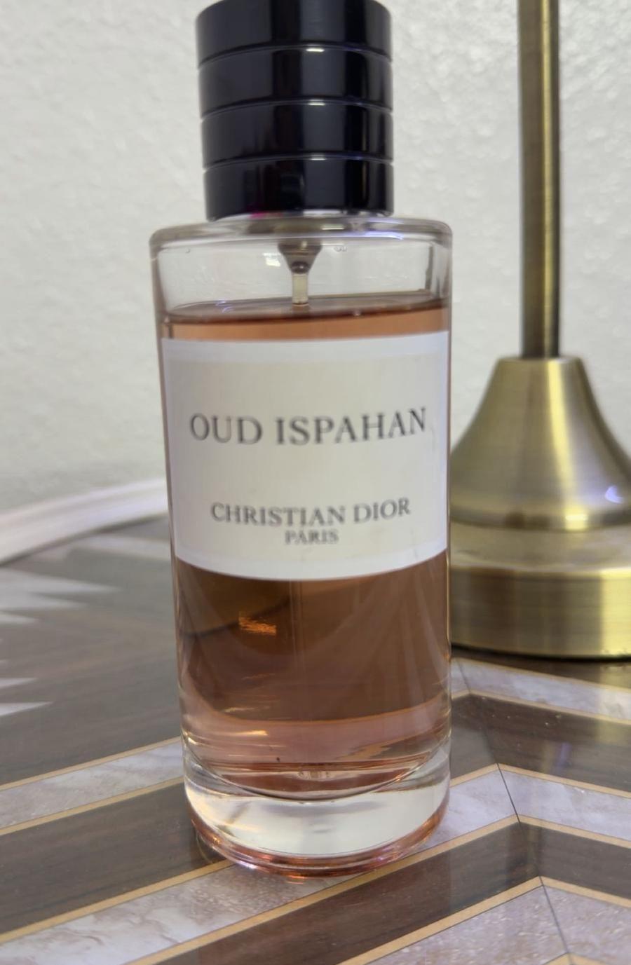 عطر ديور عود