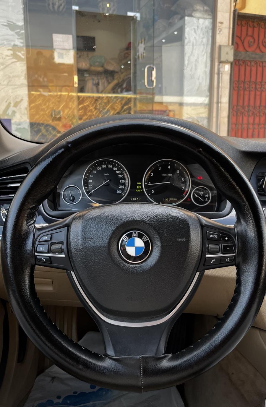 BMW520i 2013