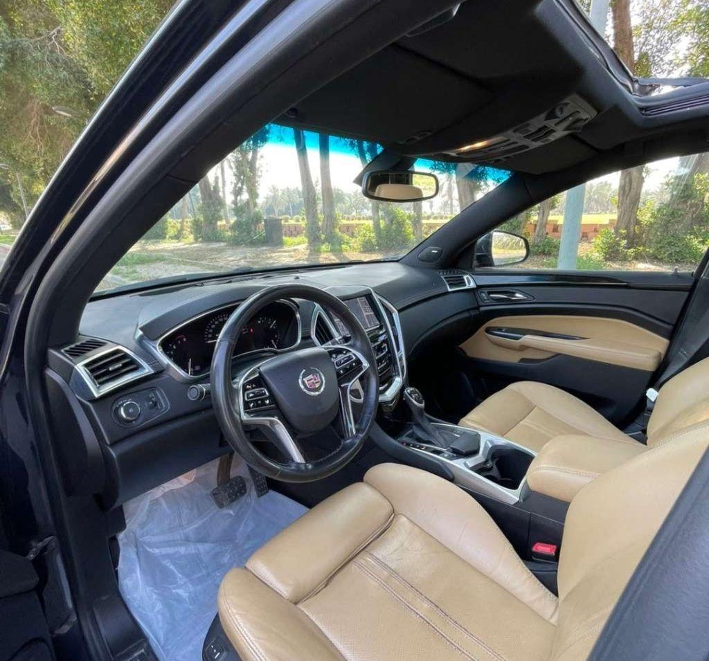 2015 كاديلاك SRX