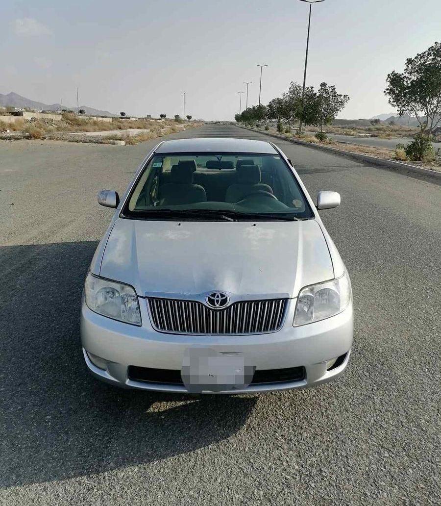 كورولا الموديل 2004