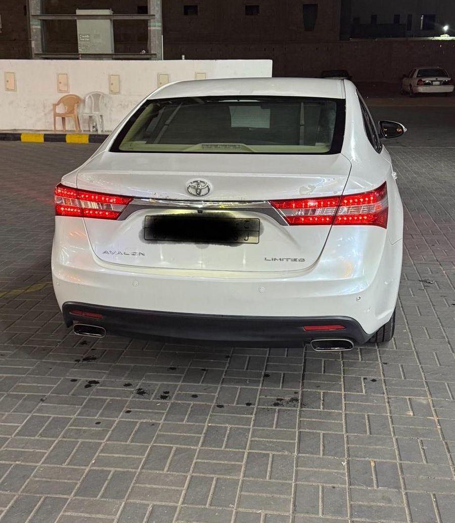 البيع افالون 2013