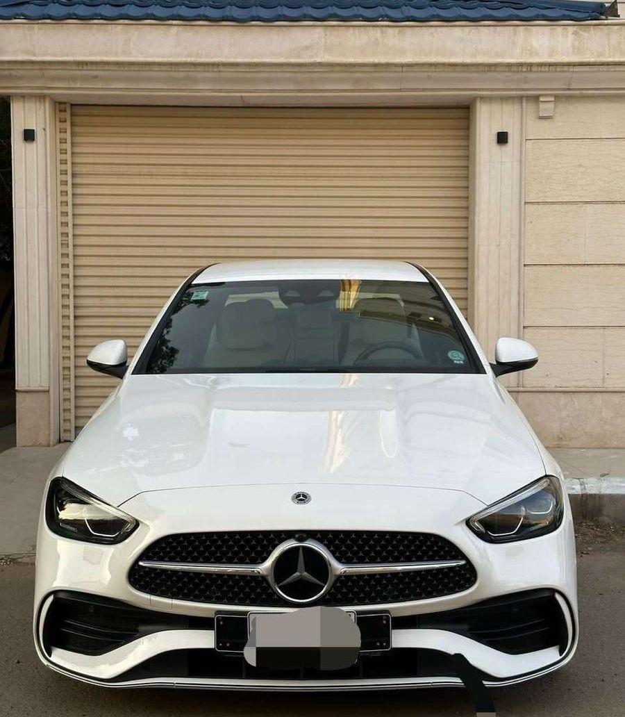 مرسيدس C300e 2023