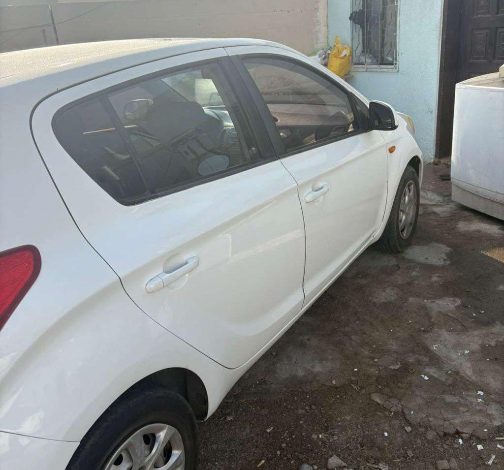 2012 هيونداي i20