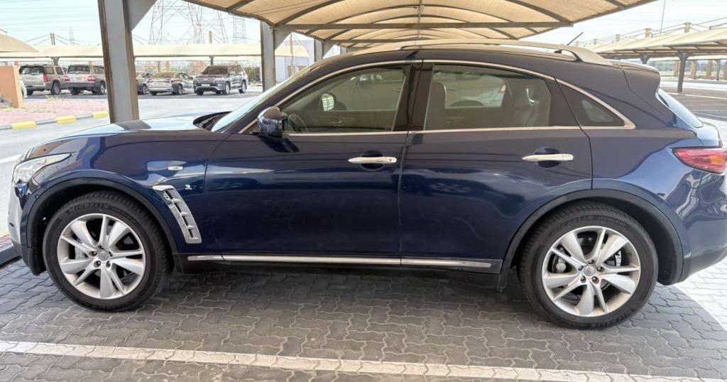 2014 إنفينيتي QX70