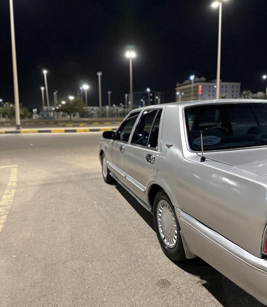 نيسان سيدرك v6