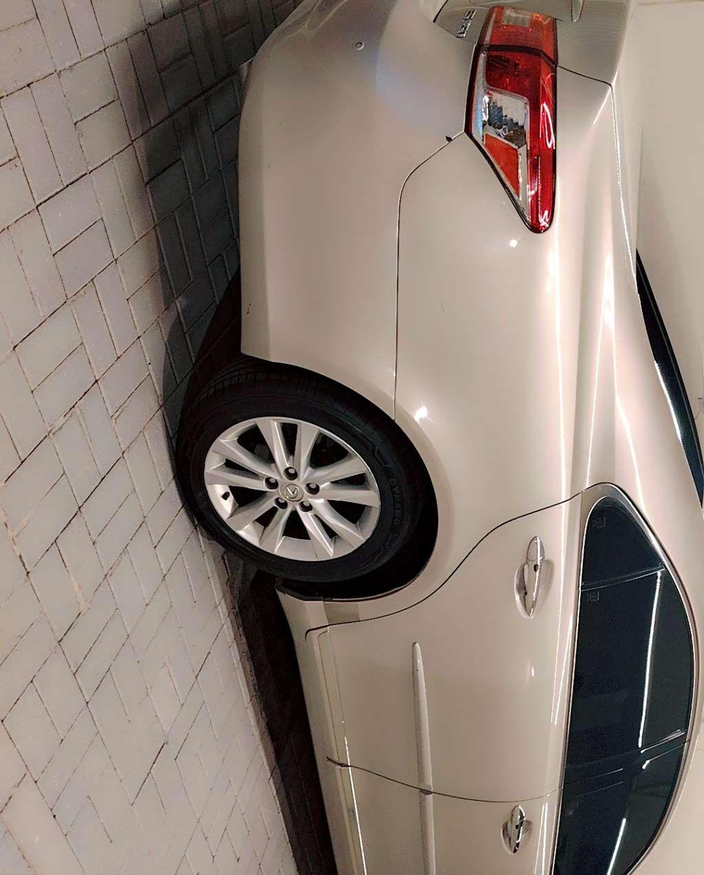 2010 لكزس ES