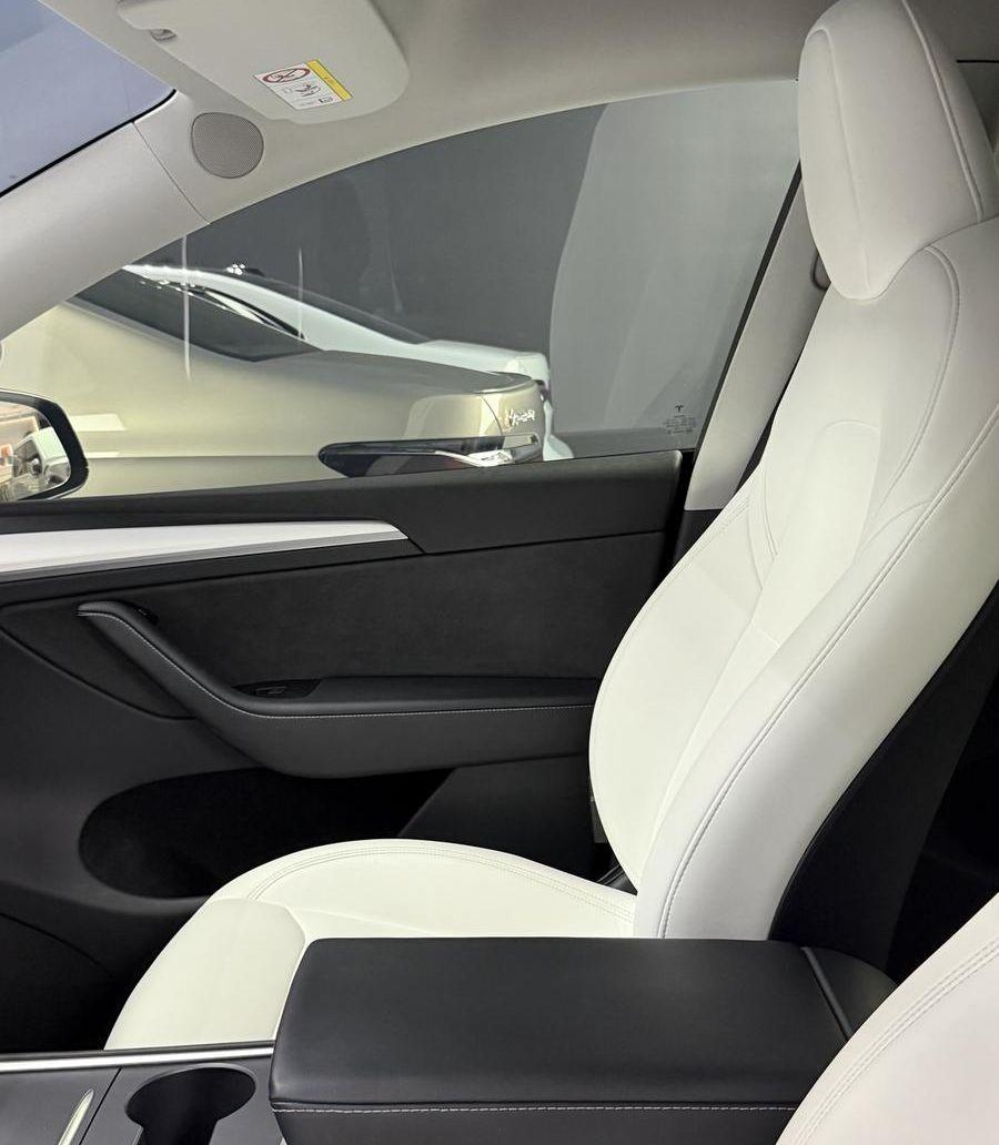 تسلا MODEL Y