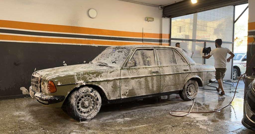 1982, مرسيدس بنز,