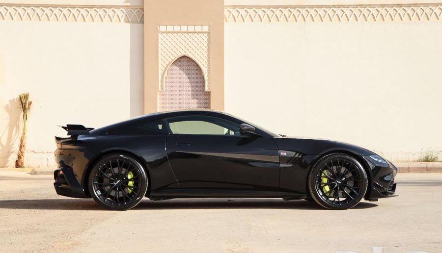 للبيع استون مارتن
