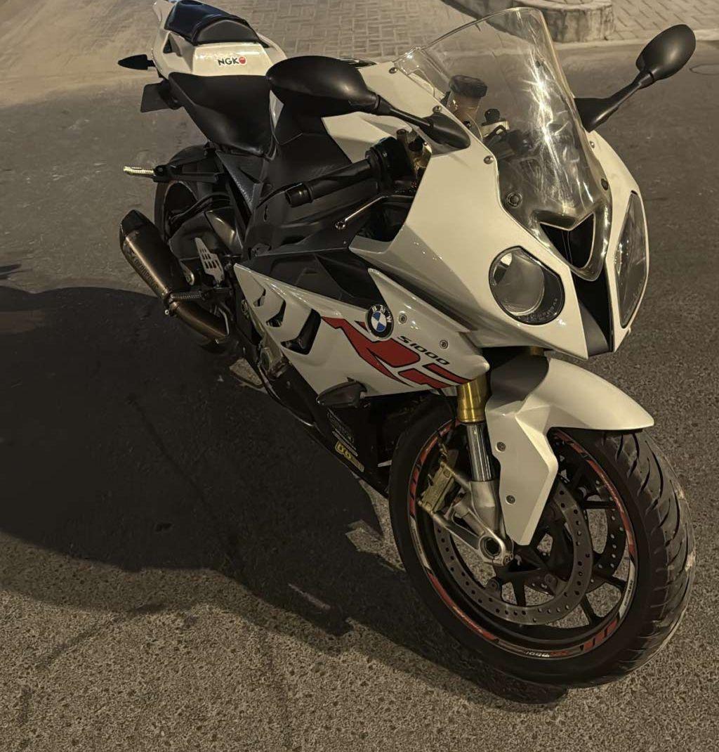 2011 بي إم